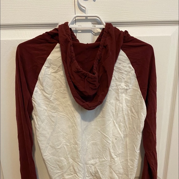 hollister long sleeve crop top - Picture 2 of 2